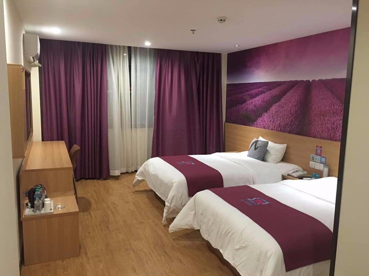 Pai Hotel Chongqing Qijiang Bus Station מראה חיצוני תמונה
